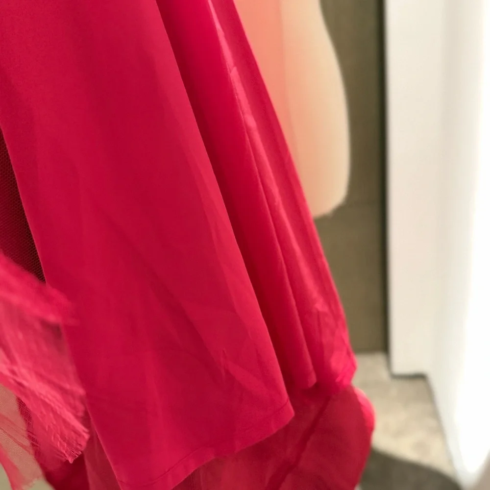 Rebecca Vallance Red dress - Picture 10 of 13